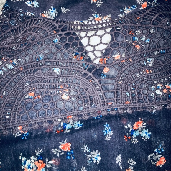 Navy Floral Button Down - Picture 2 of 3